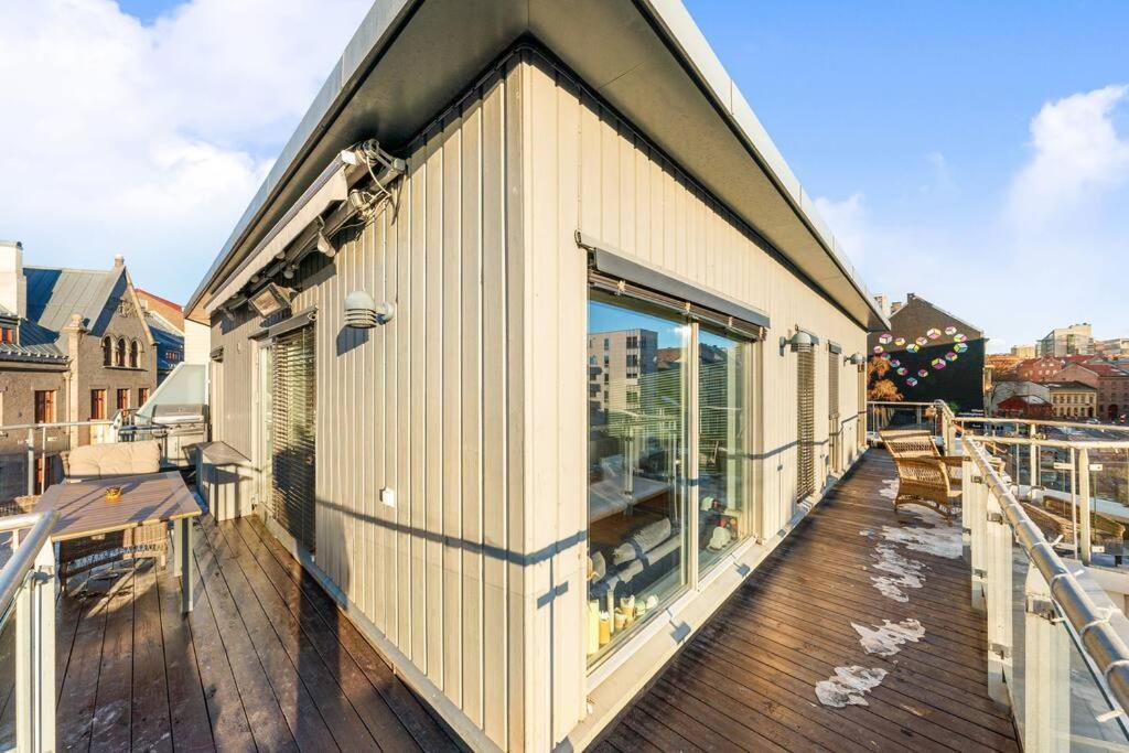 Lejlighed Dinbnb I Panoramic Rooftop I 700m To Station